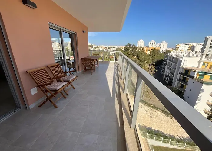 Portimao Premium Flat