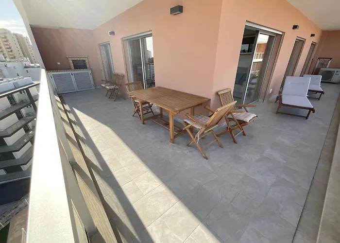 Portimao Premium Flat